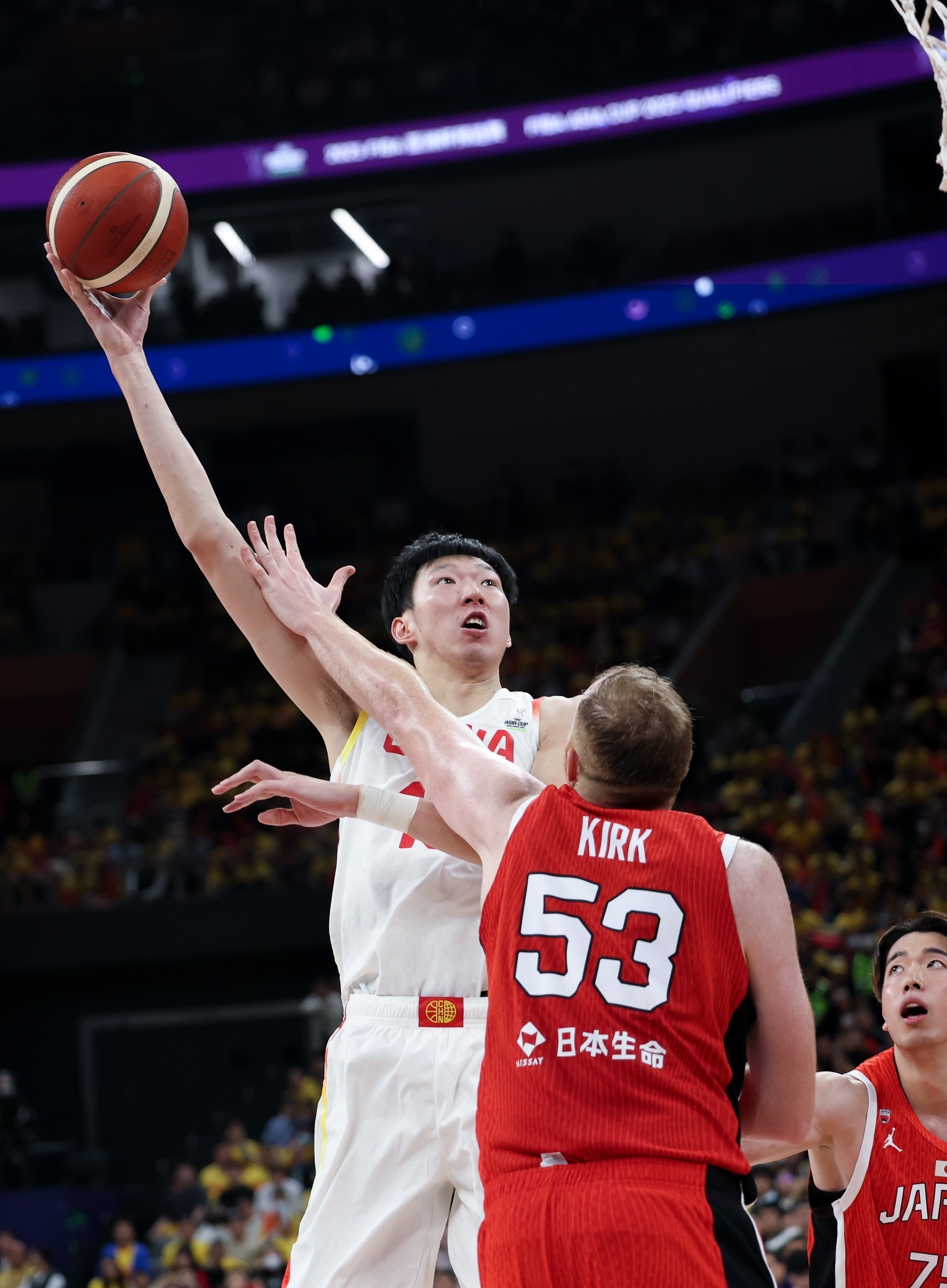 包含亚洲篮球赛事中表现亮眼，各队实力均衡的词条