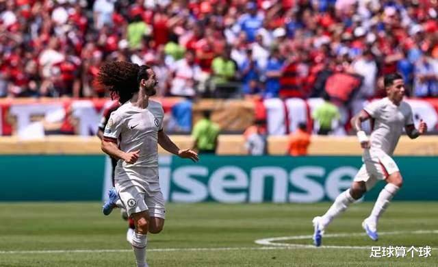 巴西球员在欧洲足球赛场上大放异彩