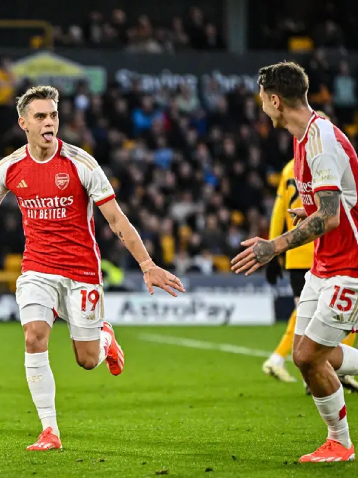 狼队客场大胜，英超保级形势出现一线希望