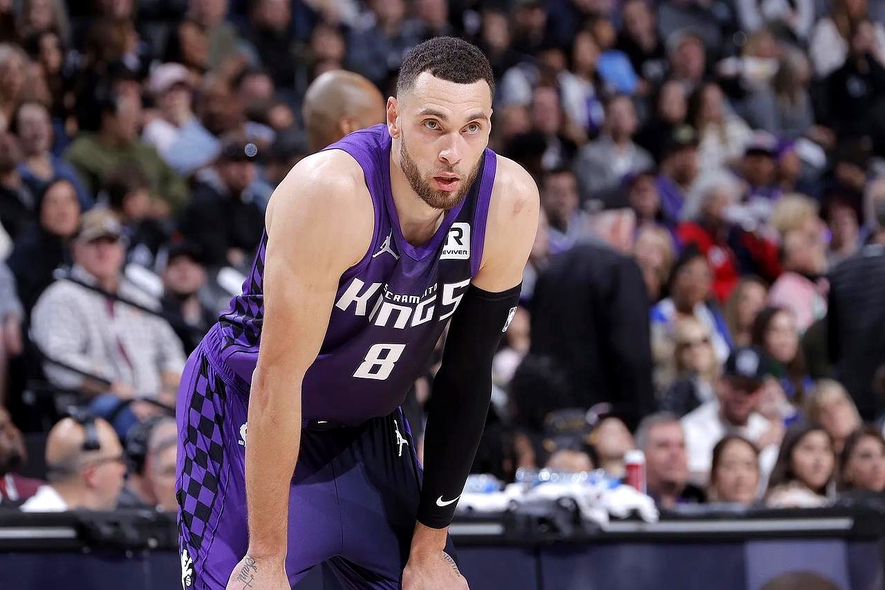 篮网强势波兰男篮，拉文惊艳世界的简单介绍