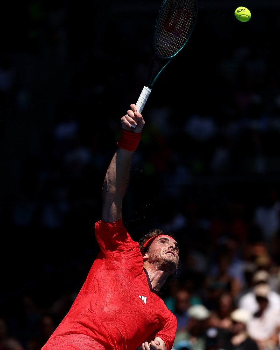 戴维斯杯险胜美网，西西帕斯扛起全队