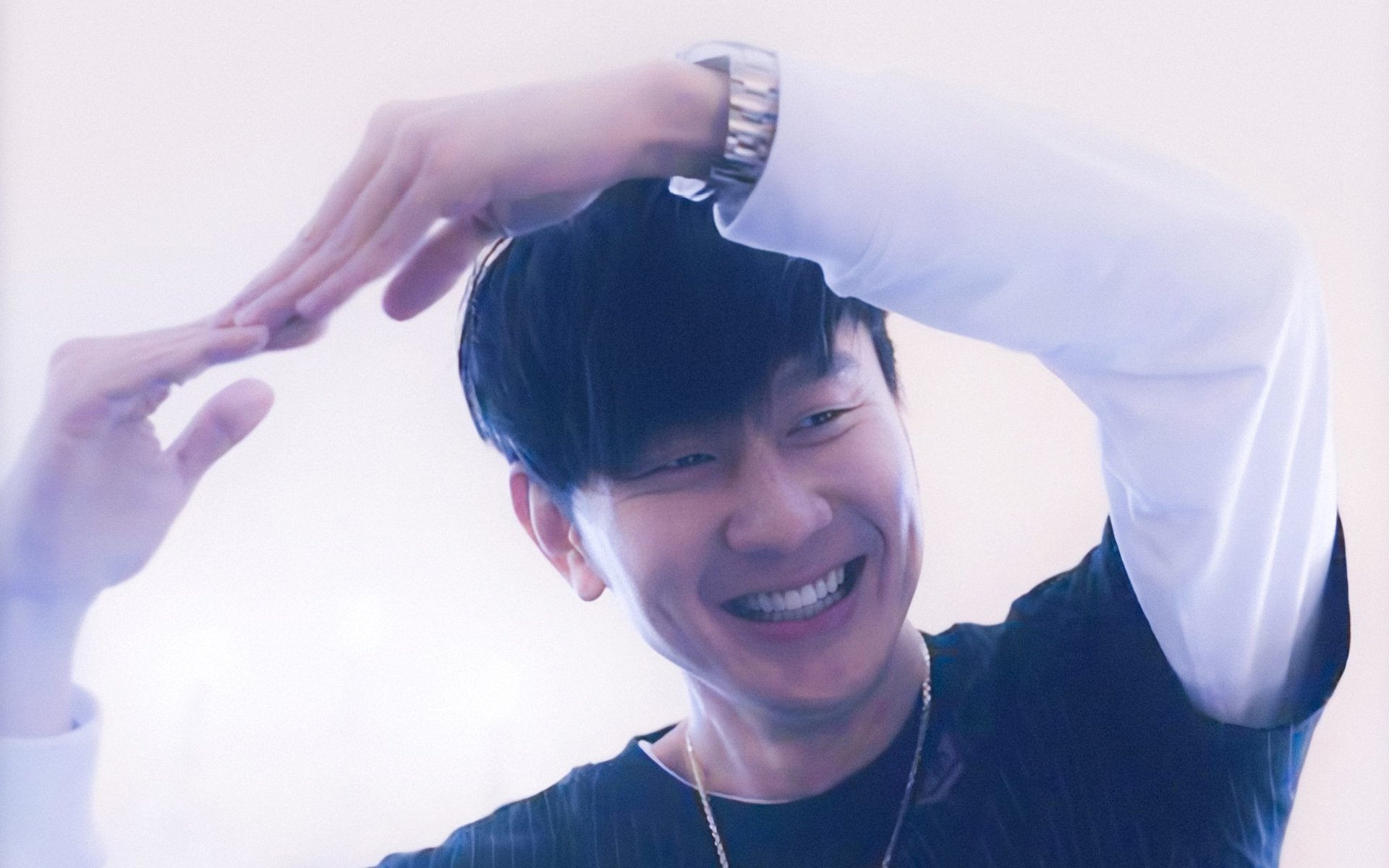 足球巨人倒下，篮球传奇诞生，体育世界里偶然与必然的永恒博弈