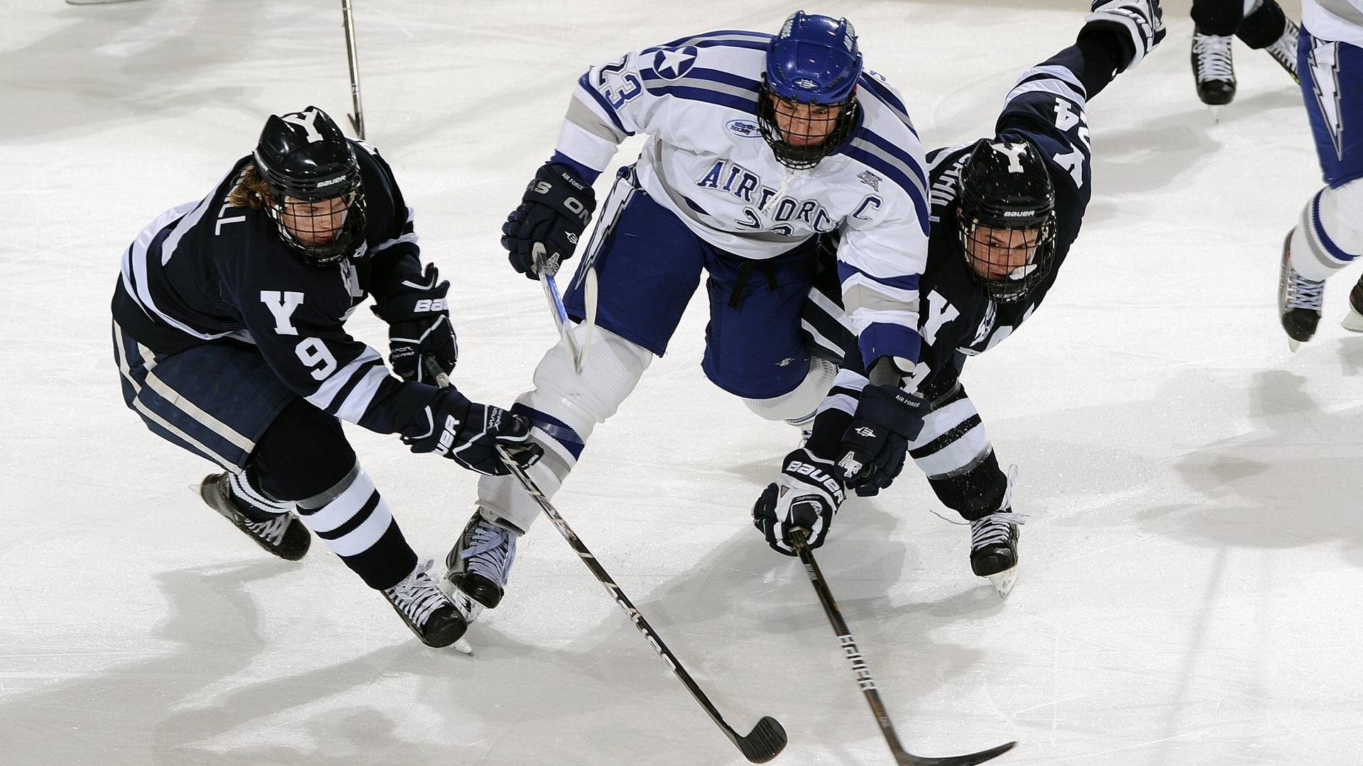 奥纳纳关键先生闪耀全场，尼日利亚3-0制霸厄瓜多尔彰显足球霸权