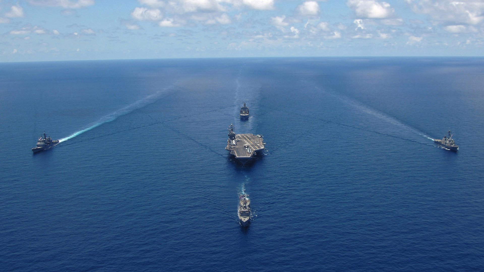 跨越领域的荣耀，秘鲁生死战告捷与贝林厄姆的季后赛式统治