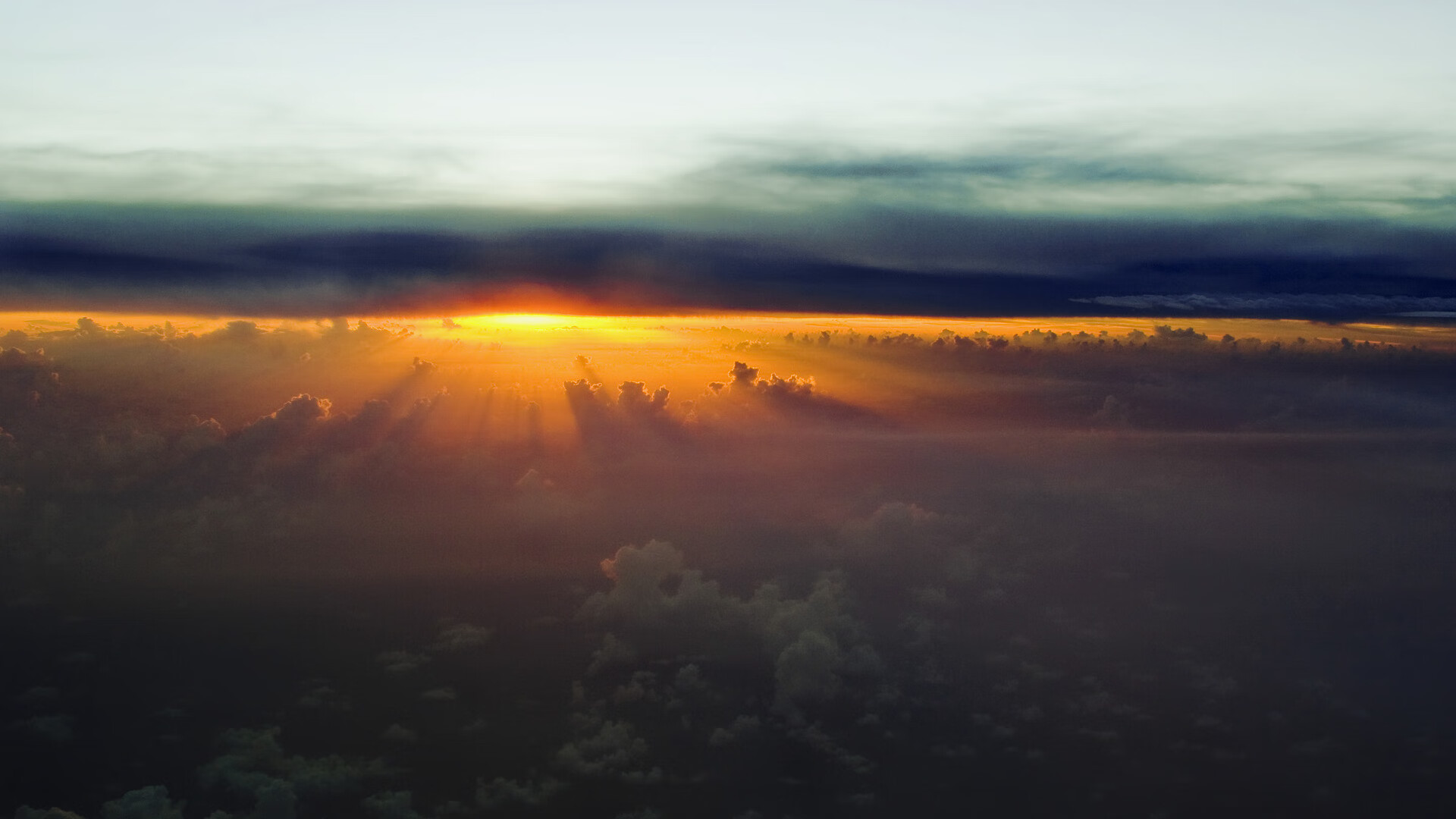 燃烧的赛道，重生的火焰